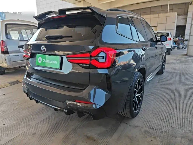 BMW iX3 — Фото автомобиля 6