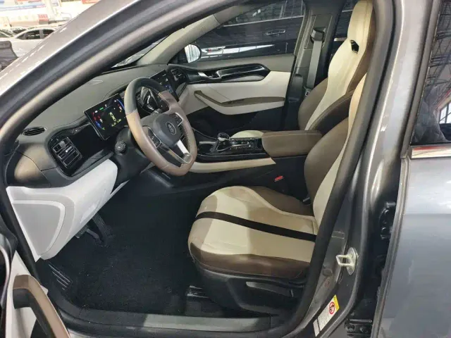 BYD Qin PLUS — Фото автомобиля 9