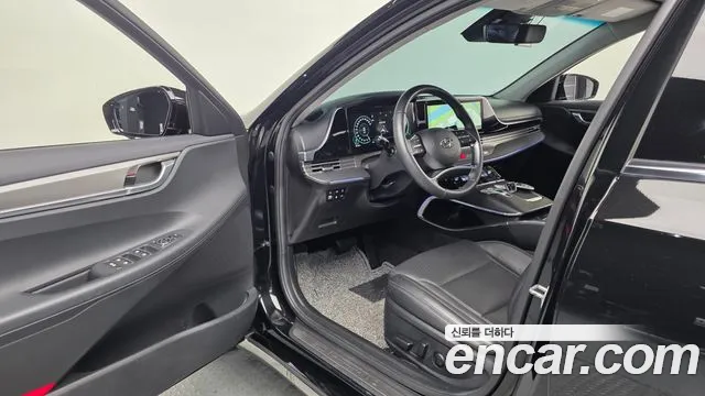 Hyundai Grandeur New — Фото автомобиля 15