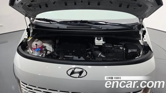 Hyundai Staria Staria L3.5 Карго 5 мест — Фото автомобиля 5