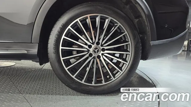 Mercedes-Benz GLC-Class GLC-класс X254 GLC300 4MATIC Avantgarde — Фото автомобиля 16