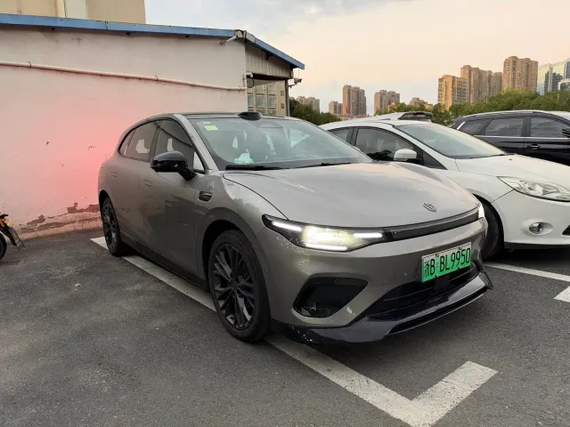 Leapmotor Lafa 5 — Фото автомобиля 3