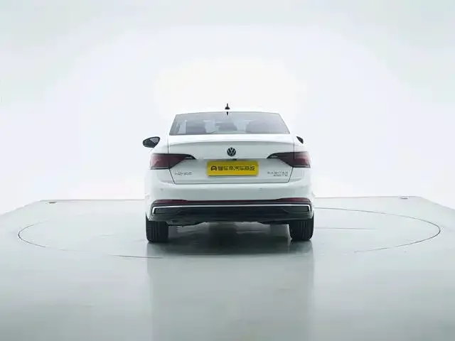 Volkswagen Sagitar — Фото автомобиля 6