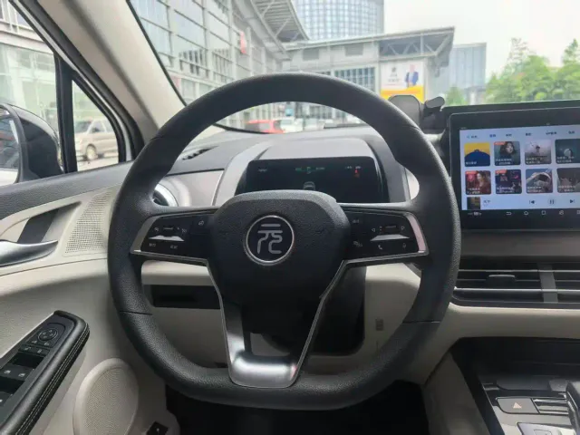 BYD Yuan Pro — Фото автомобиля 11