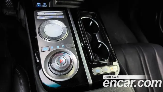 Genesis G80 RG3 — Фото автомобиля 12