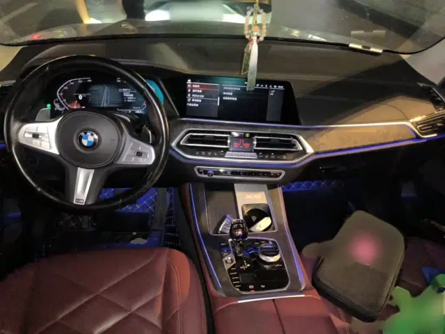 BMW X5 — Фото автомобиля 12