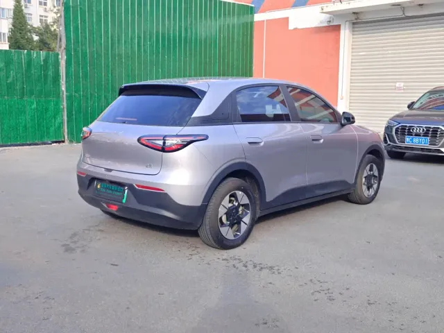 Geely Starry Wish — Фото автомобиля 4