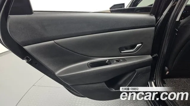 Hyundai Avante CN7 — Фото автомобиля 14