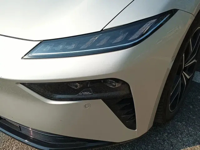 Dongfeng eπ 007 — Фото автомобиля 10
