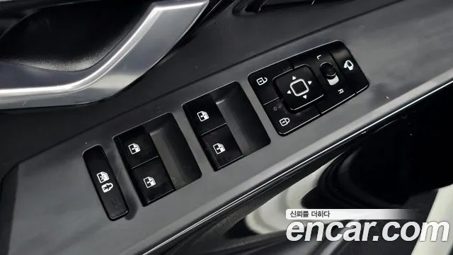 Kia Niro The All New Niro Signature — Фото автомобиля 30