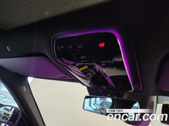 Mercedes-Benz E-Class — Фото автомобиля 20