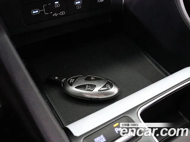Hyundai Sonata Premium — Фото автомобиля 15