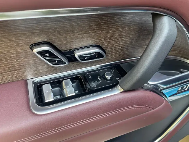 Land Rover Range Rover — Фото автомобиля 16