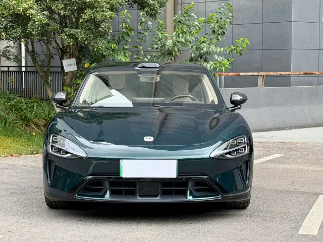 Xiaomi SU7 — Фото автомобиля 2