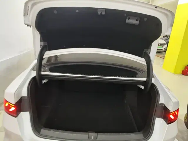 BYD Qin PLUS — Фото автомобиля 18