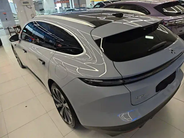Nio ET5 Touring — Фото автомобиля 4