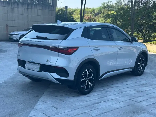 BYD Yuan PLUS — Фото автомобиля 6