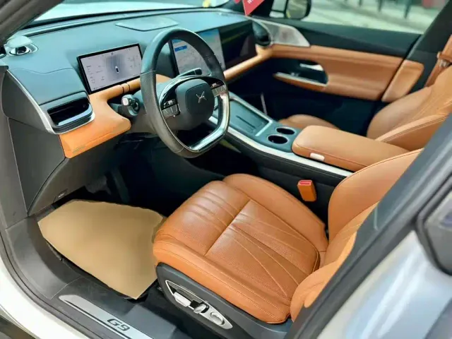 Xpeng G9 — Фото автомобиля 14