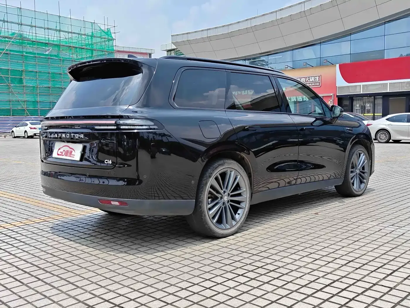 Leapmotor Leapmotor C16 2026 Model Year EREV 280 LiDAR Premium Edition 6-Seater — Фото автомобиля 6
