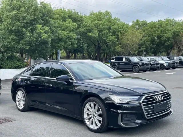 Audi A6L — Фото автомобиля 3