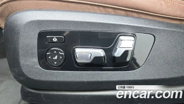 BMW X6 xDrive40i M Sport — Фото автомобиля 17