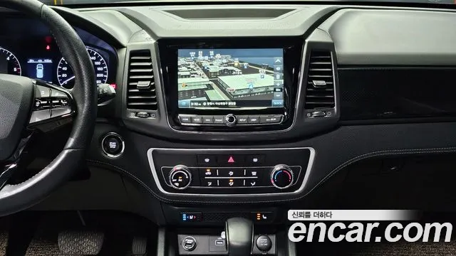 KG_Mobility_Ssangyong Rexton Новый Rexton Sport Дизель 2.2 2WD — Фото автомобиля 14