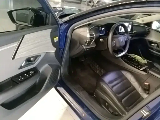 Citroen C5 X — Фото автомобиля 15