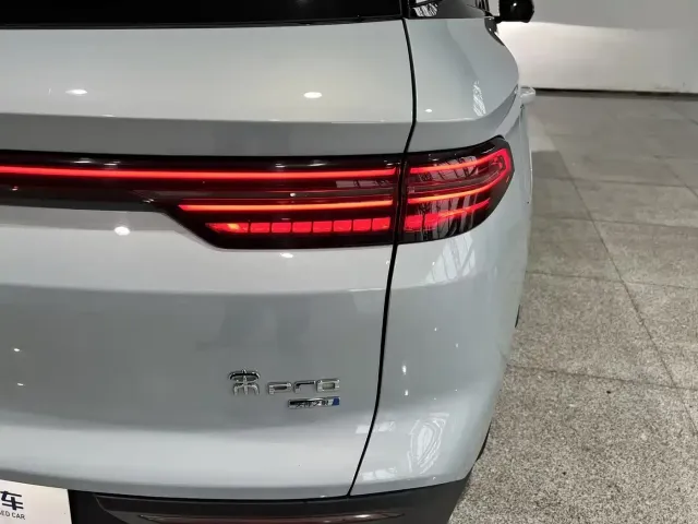 BYD Song Pro — Фото автомобиля 22