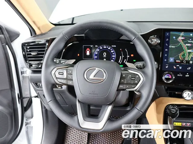 Lexus NX — Фото автомобиля 7