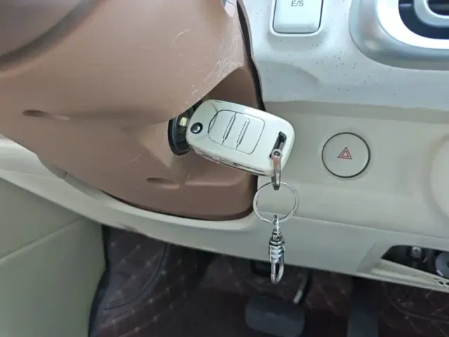 Wuling Hongguang Mini EV — Фото автомобиля 8
