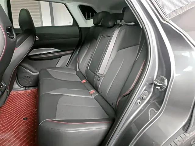 Changan Z6 — Фото автомобиля 16