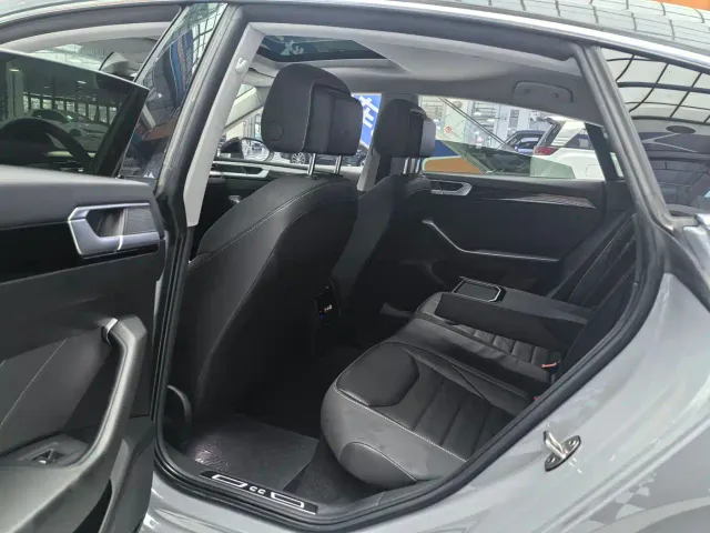 Volkswagen CC — Фото автомобиля 10