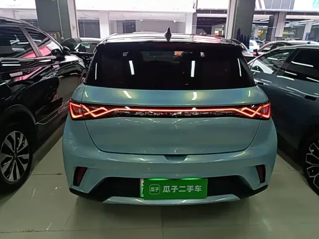 BYD Dolphin — Фото автомобиля 5