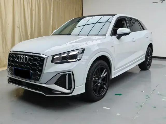 Фотография автомобиля — Audi Q2L