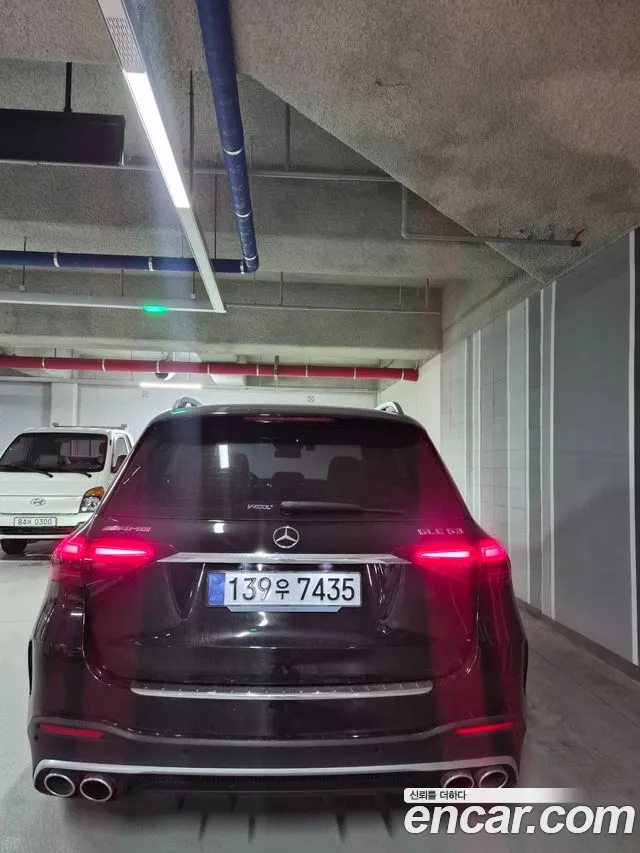 Mercedes-Benz GLE-Class — Фото автомобиля 2