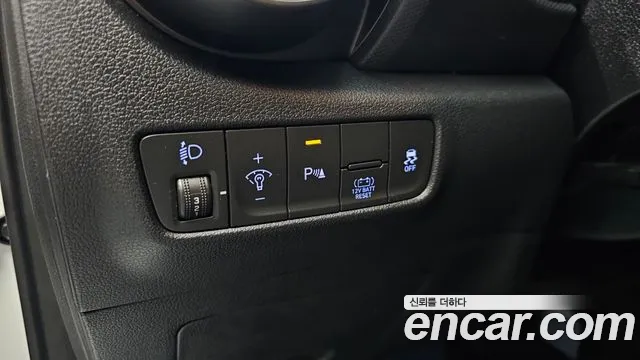 Hyundai Kona Новый Kona Гибрид Smart — Фото автомобиля 16