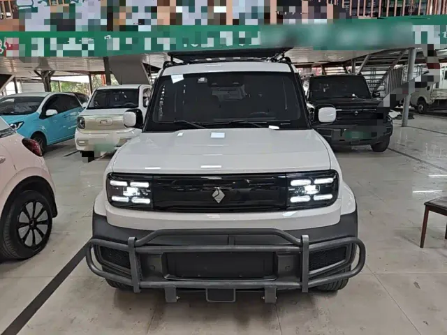 Baojun Yep — Фото автомобиля 2