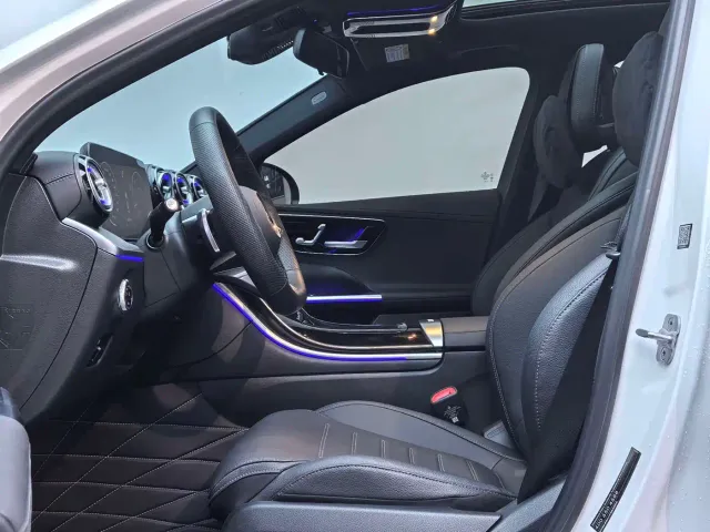Mercedes-Benz C-Class — Фото автомобиля 13