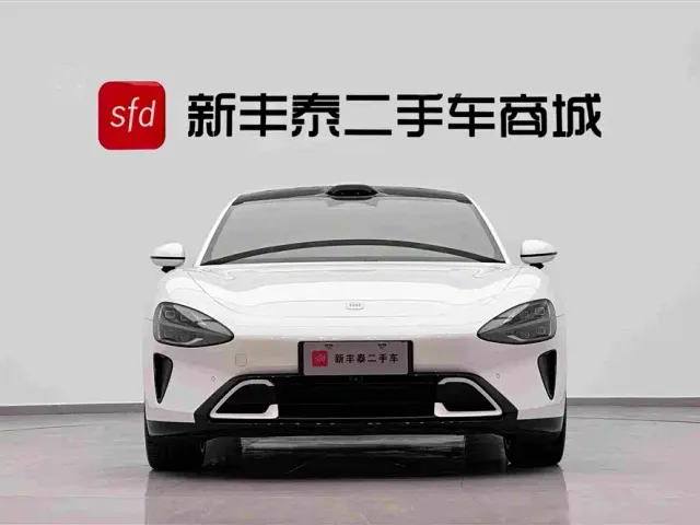 Xiaomi SU7 — Фото автомобиля 2