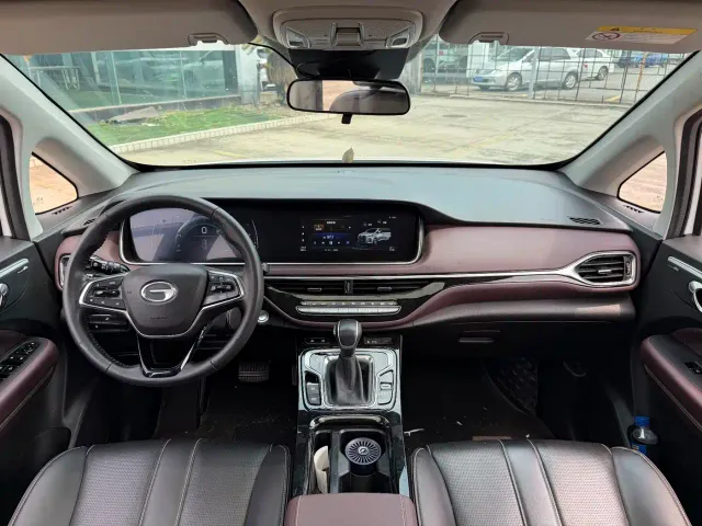 GAC Trumpchi Trumpchi M6 2023 PRO 270T DCT Luxury Edition — Фото автомобиля 4