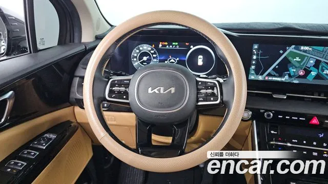 Kia Canival — Фото автомобиля 11