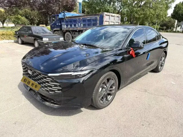 Фотография автомобиля — Ford Mondeo