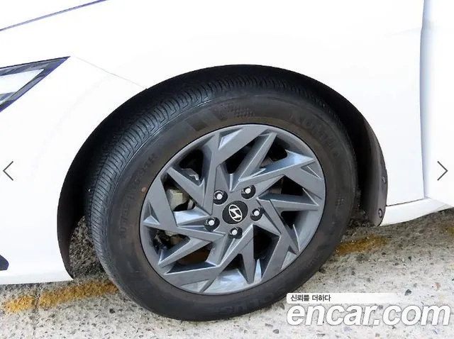 Hyundai Avante CN7 — Фото автомобиля 20