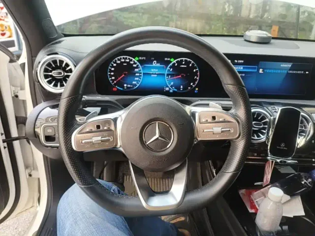 Mercedes-Benz A-Class — Фото автомобиля 10