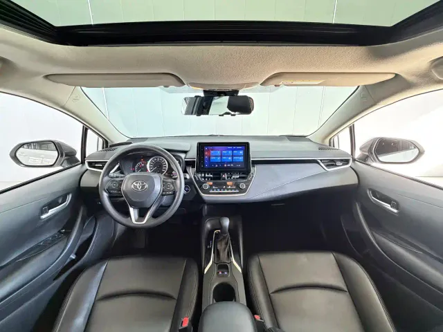 Toyota Corolla — Фото автомобиля 10