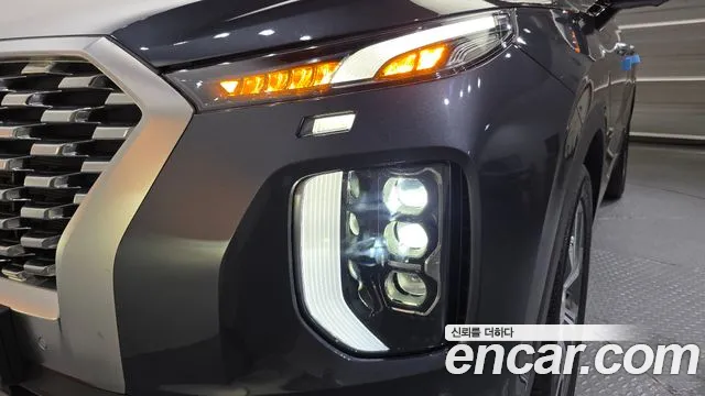Hyundai Palisade Palisade Бензин 3.8 2WD — Фото автомобиля 20