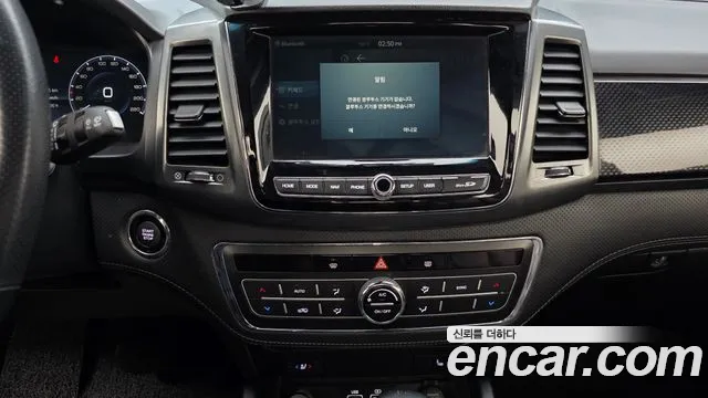 KG_Mobility_Ssangyong Rexton Новый Rexton Sport Дизель 2.2 4WD — Фото автомобиля 13
