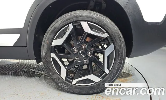 Kia Seltos — Фото автомобиля 6