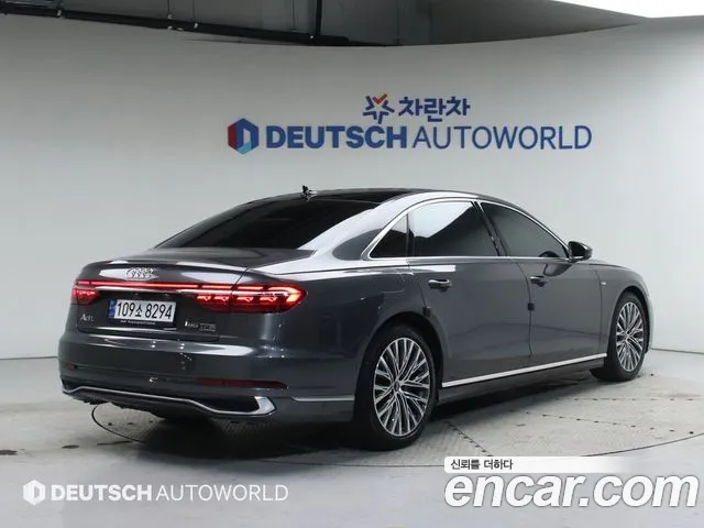 Audi A8 D5 — Фото автомобиля 2