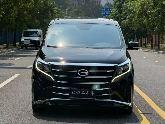 GAC Trumpchi M8 — Фото автомобиля 2